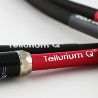 Tellurium_Q_Black_Diamon_XLR_Cable_800x800_dwakanaly_2